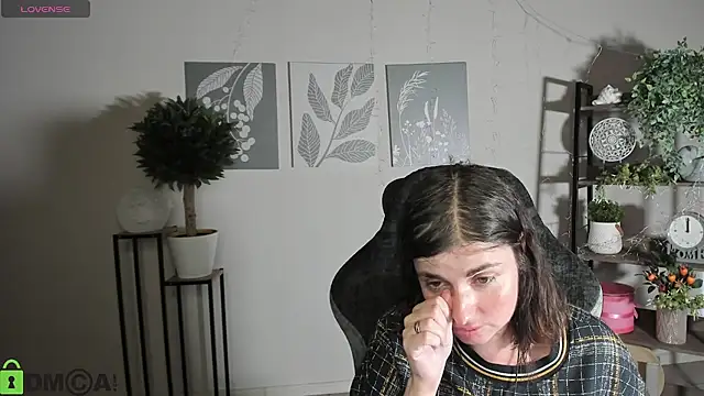 MartaEdams webcam