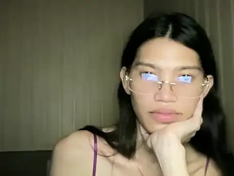 Yourgoddess_jayve webcam
