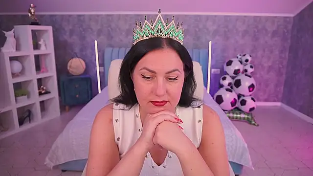 VelvetLuck webcam