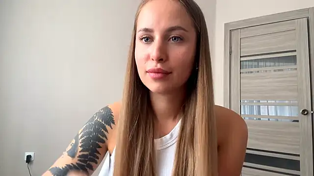 Micky_blush webcam