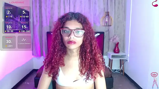 luisa__torres webcam