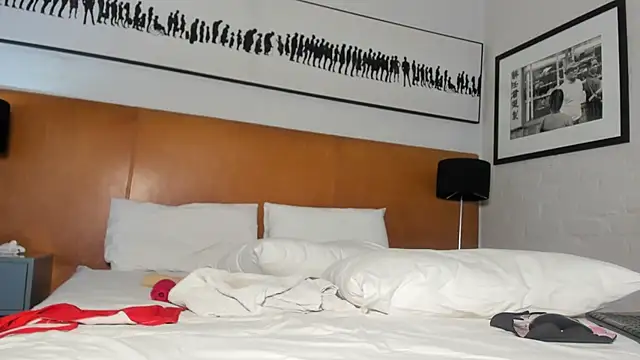 thee_sexy_goddess webcam