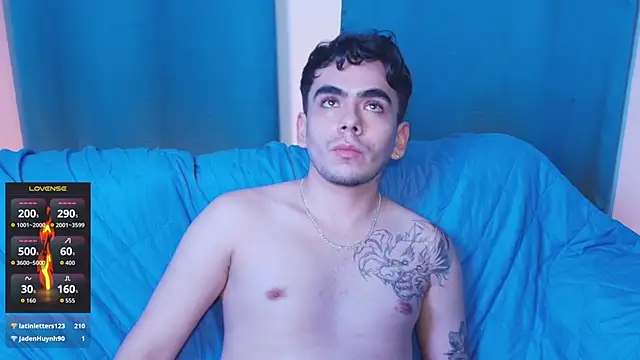 adonisZafiro webcam