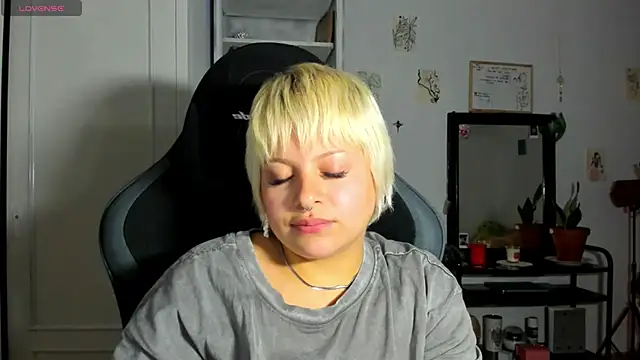sammymoon webcam