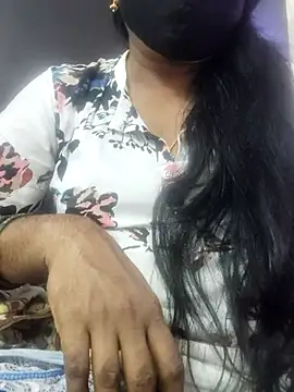 Tamilrojanew webcam