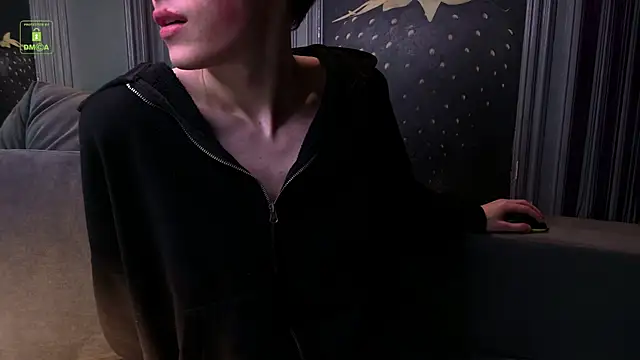 Kevin_Garsia webcam