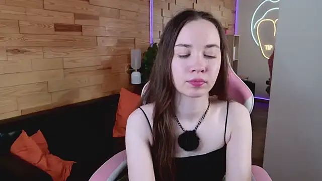 LilaMccoy webcam