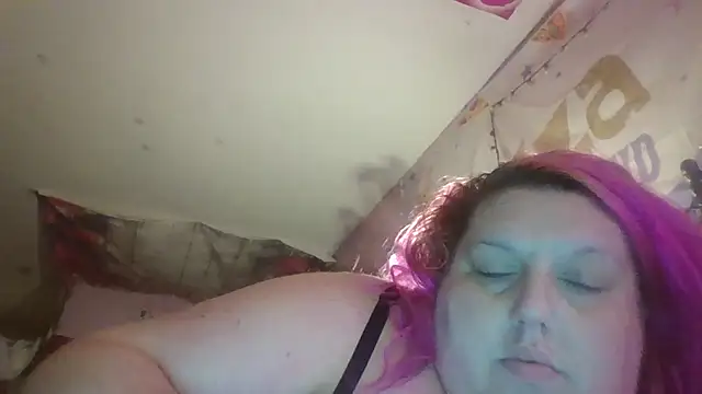 PinkyMarie0729 webcam