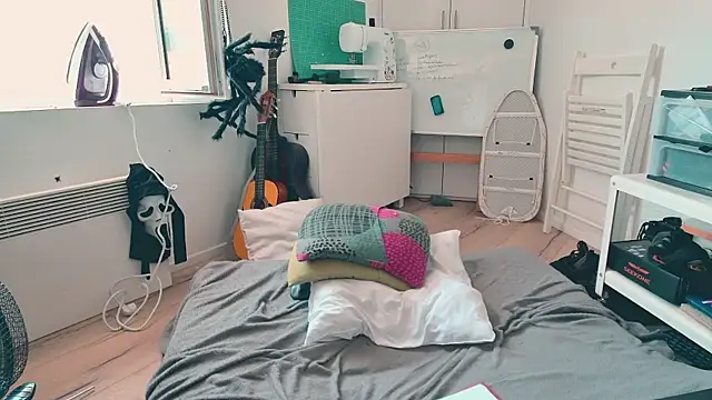 CeriseLapine Live Web Cam Show