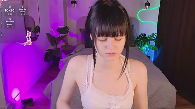 Michelle_Rain webcam