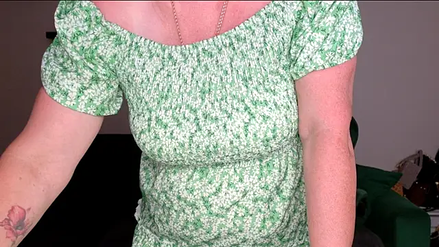 JoannaAndNeighbour webcam