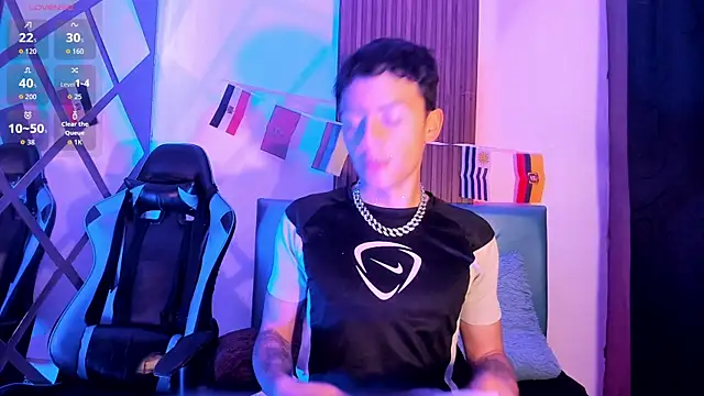 Mike_red