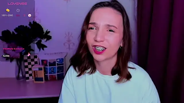 KindHazelHere_ webcam
