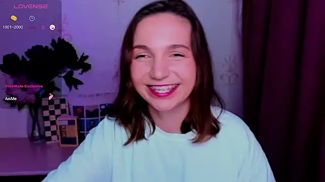 KindHazelHere_ webcam