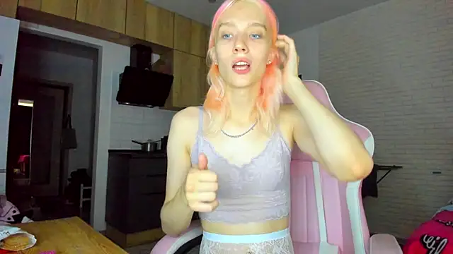 _Alice_Kitty webcam