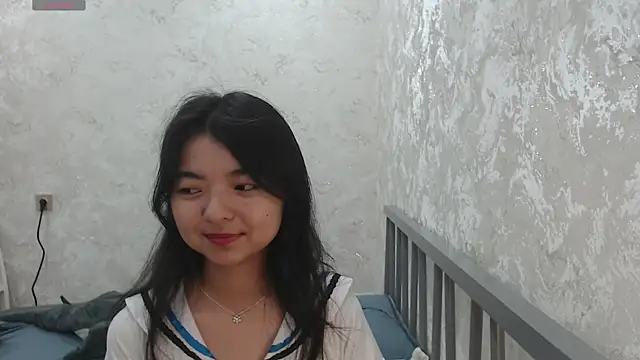 Shy_Kira webcam