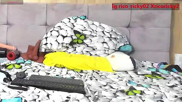 rico_ricky webcam