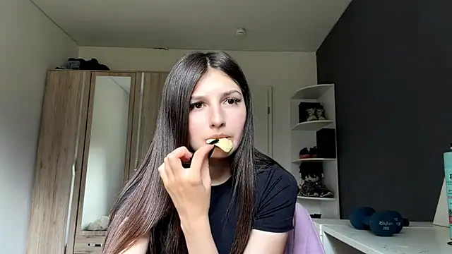 SpanishRooter webcam