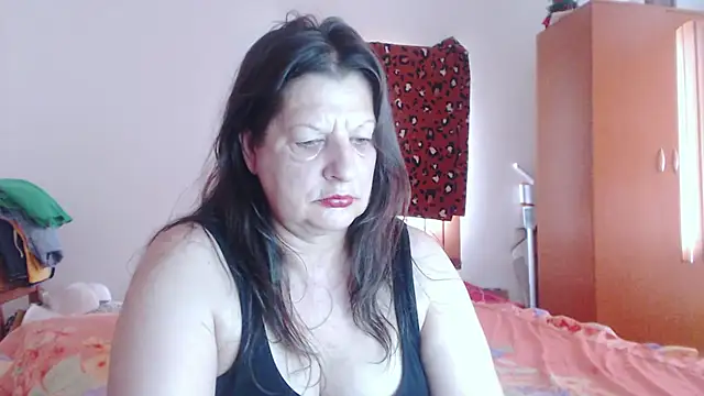 ExtasyMature webcam
