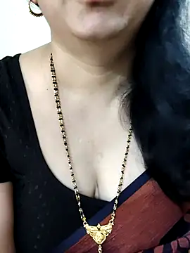 Yazhini-Cam webcam