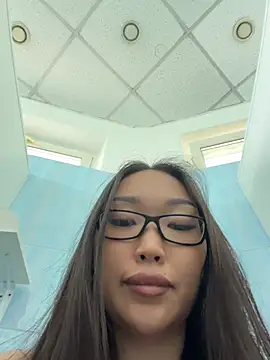 trytomakememoam webcam