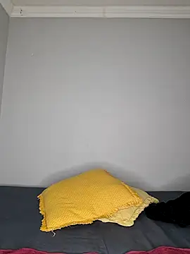 certifiedhottiexoxo - CertifiedhottieXOXO's free webcam - UK Sex Cams