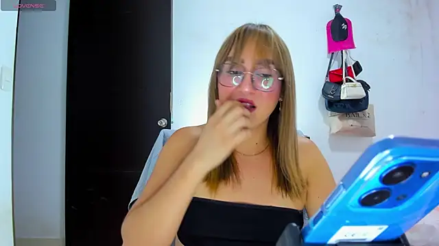 Doll_Andrea webcam