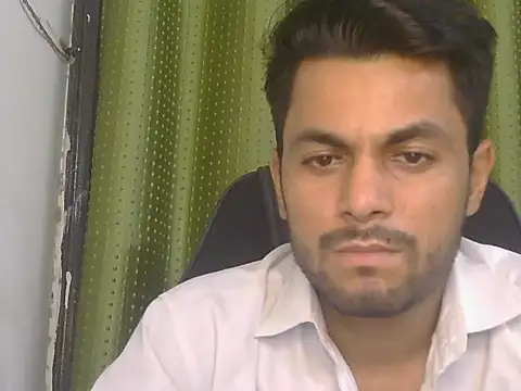 Stubborndesiboy webcam