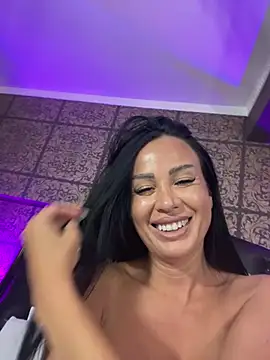 KendraMaxx webcam