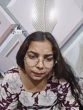 Himani_0122 live cam on StripChat