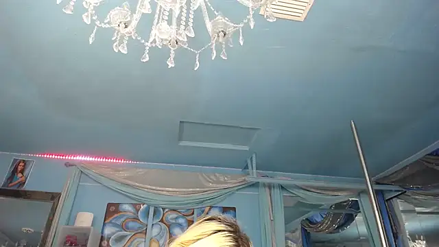 ADRIANNA_FOX webcam