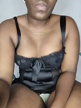sexydarl live cam on StripChat