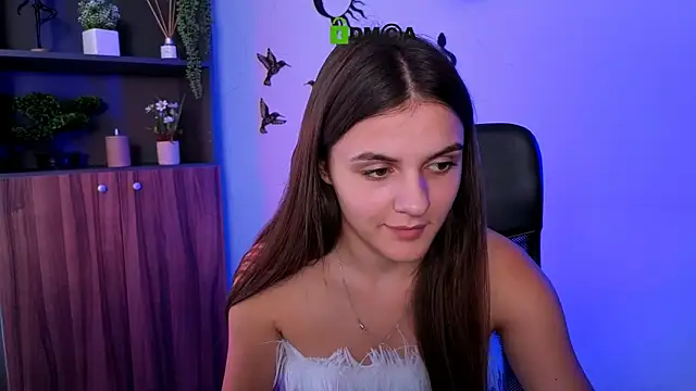 lisa_dark_ webcam