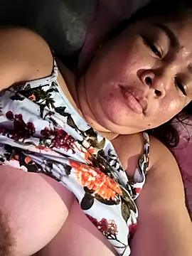 Sweetlorie_83 webcam