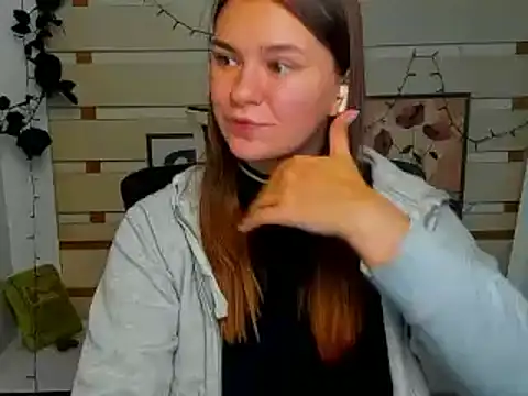 Josephine_Kiss webcam