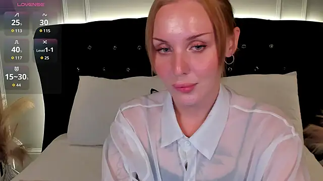 LianaFord webcam