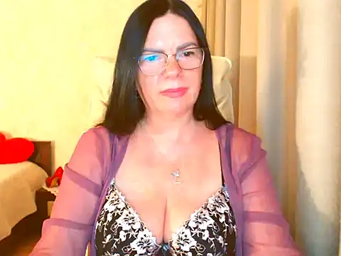 Monica-1203 webcam
