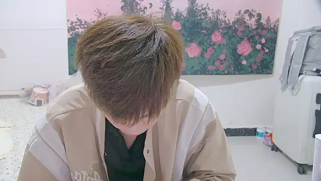 paofu-001 live cam on StripChat
