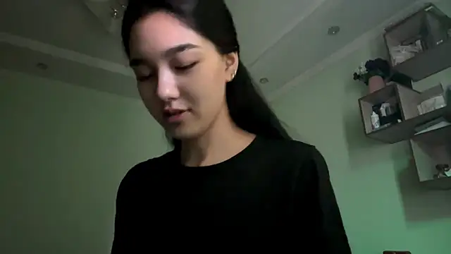 MintyMuse live cam on StripChat
