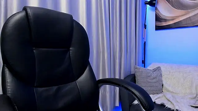 Patrick_Mousy live cam on StripChat