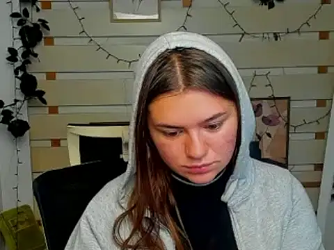 Josephine_Kiss webcam