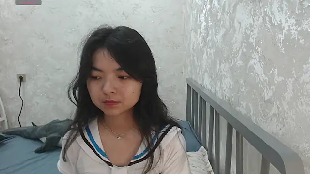 Shy_Kira webcam