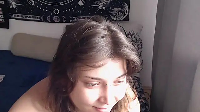 AlienforTwenty webcam