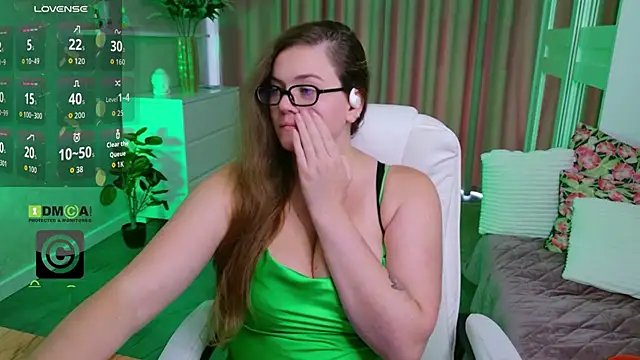 KellyKleine webcam