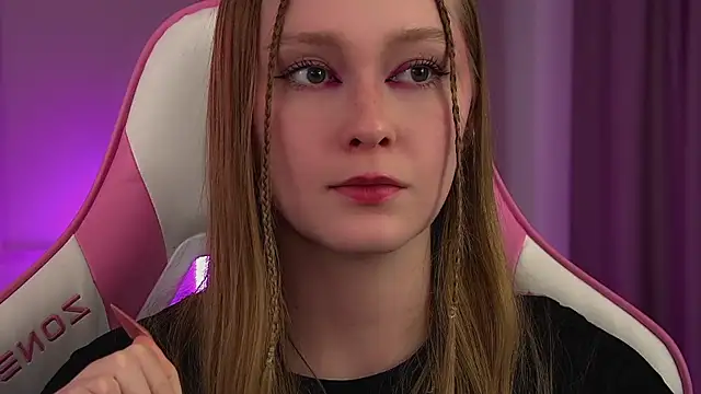 AgataFoxley webcam