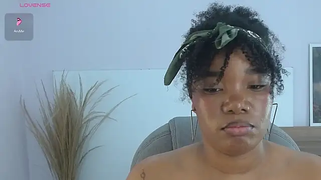 kimara_lion webcam