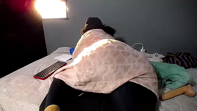 Lelety79 webcam