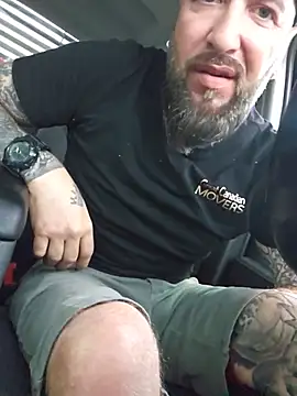 Beardedtattood webcam