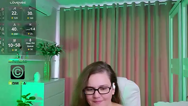 KellyKleine webcam