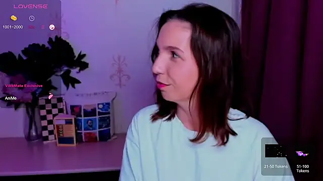 KindHazelHere_ webcam